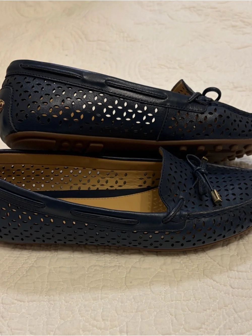 Michael Kore Navy Daisy Moccasin Flats w/Box